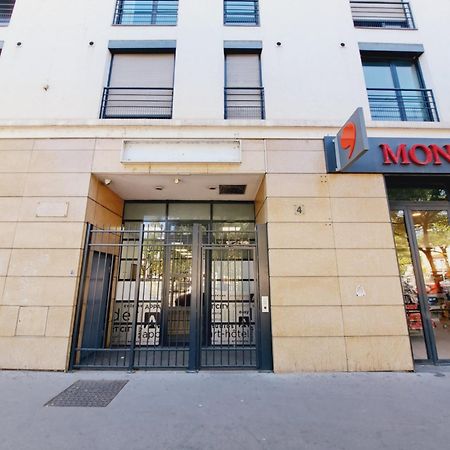 Le Valmy: Appartement Lumineux Au Pied Du Metro Лион Экстерьер фото